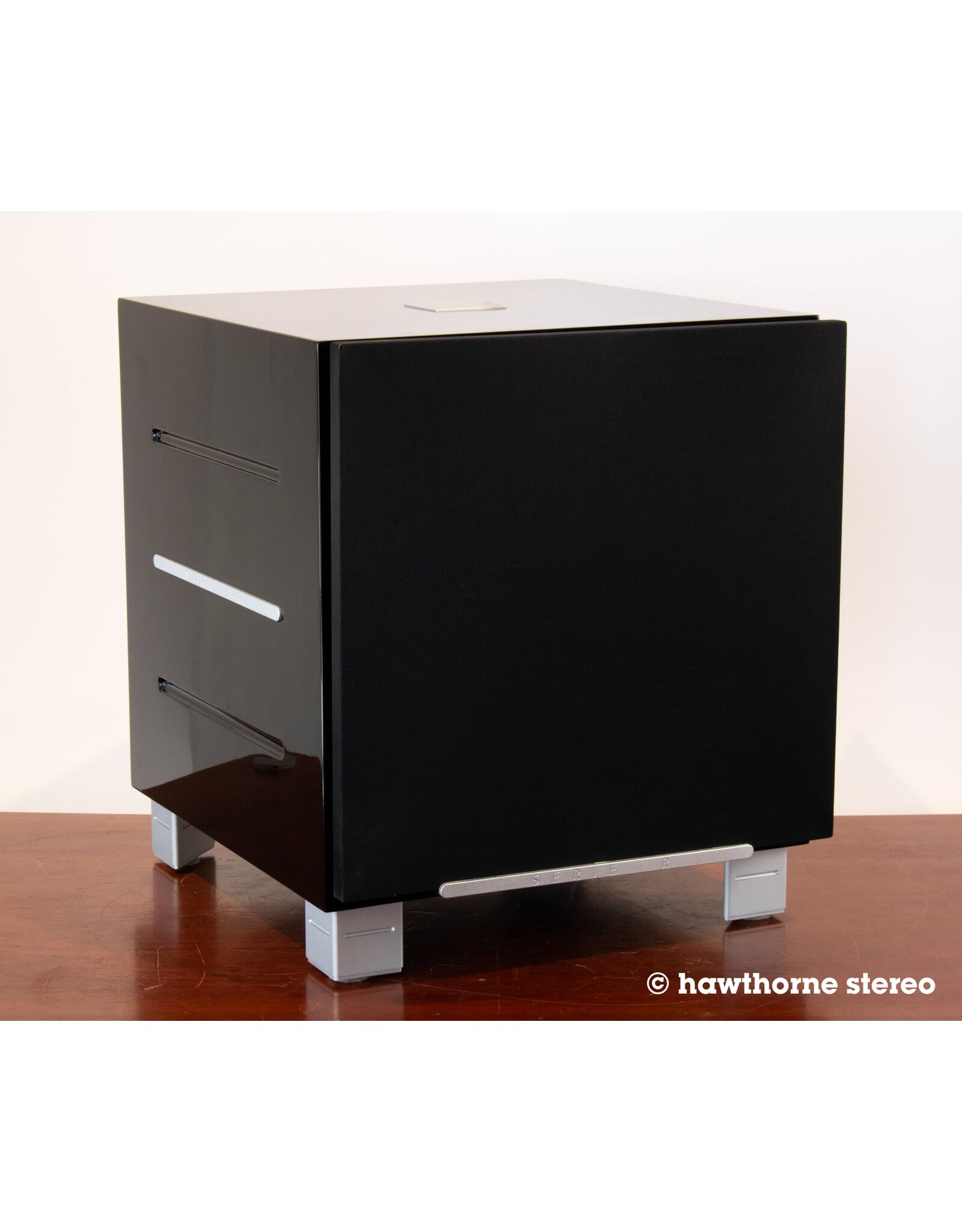 REL REL R-328 Subwoofer USED