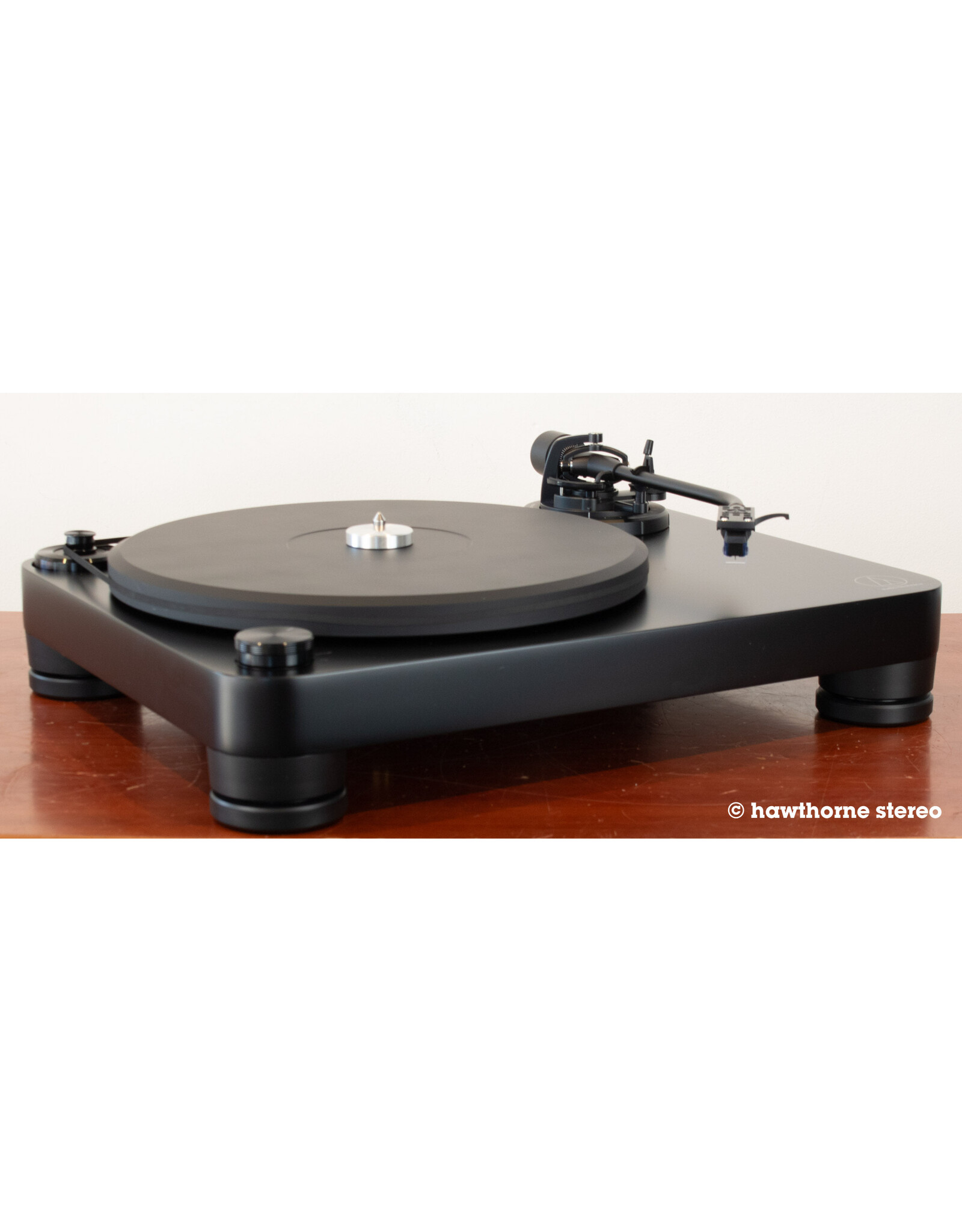 Audio-Technica Audio-Technica AT-LP7 (AT-VM520EB) Turntable USED