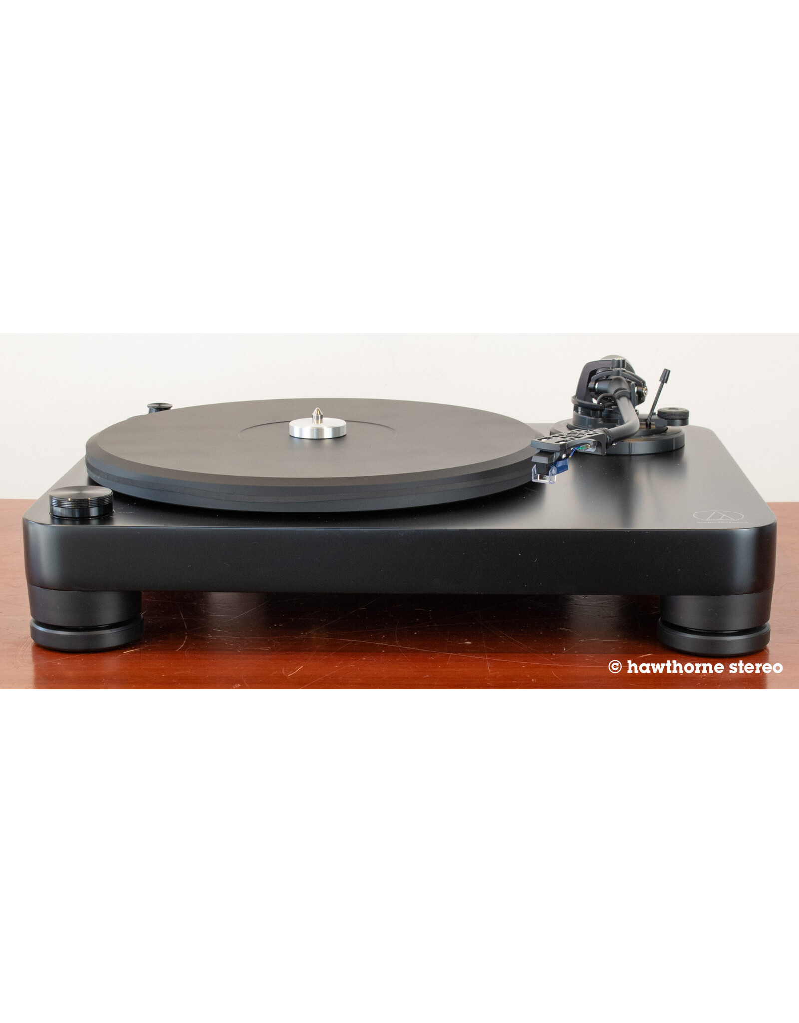 Audio-Technica Audio-Technica AT-LP7 (AT-VM520EB) Turntable USED