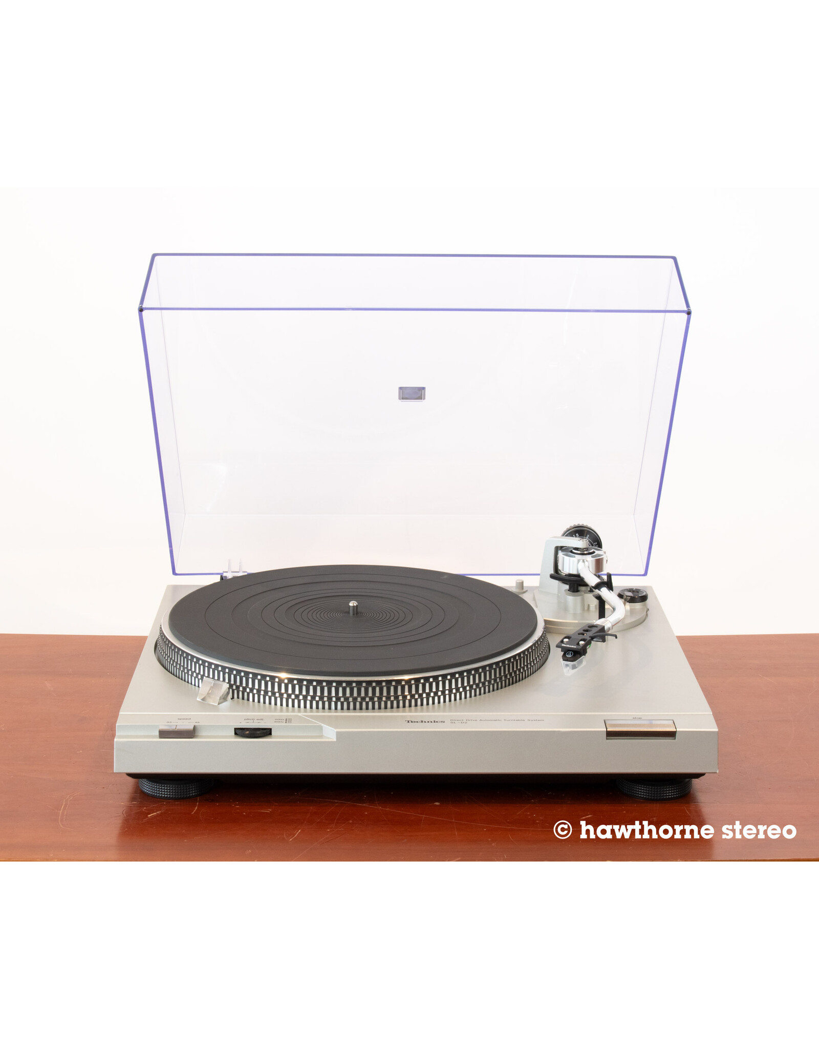 Technics Technics SL-D2 (AT-VM95E) Turntable USED