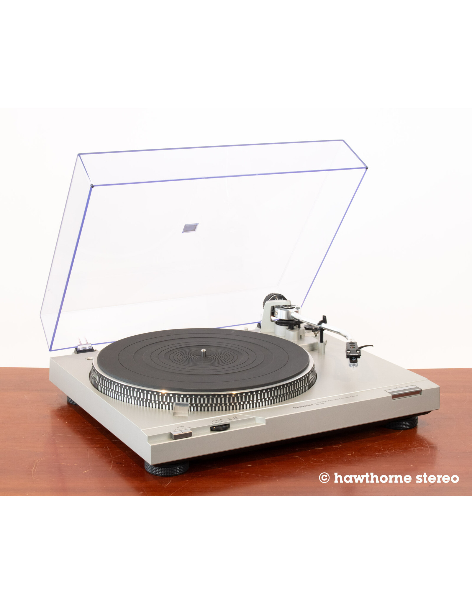 Technics Technics SL-D2 (AT-VM95E) Turntable USED