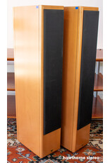 Vienna Acoustics Vienna Acoustics Mozart Floorstanding Speakers USED