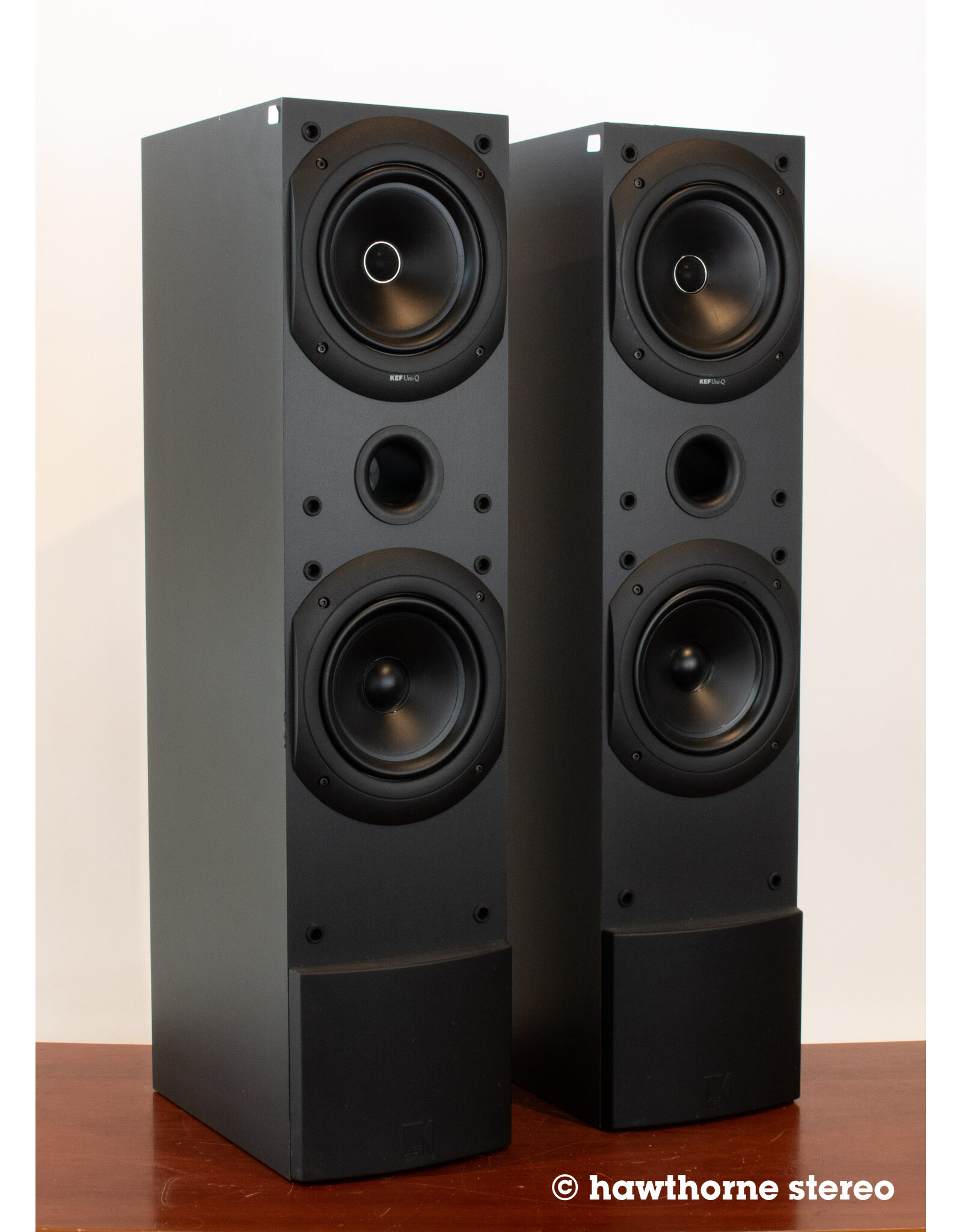 KEF KEF Q50 Floorstanding Speakers USED