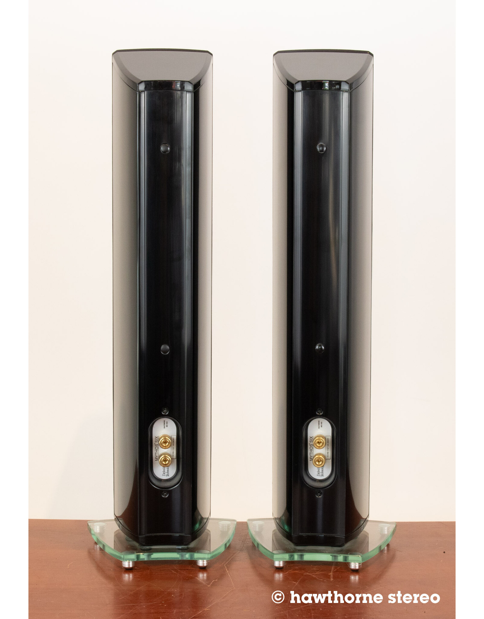 Def Tech Def Tech Mythos Six Bookshelf Speakers USED