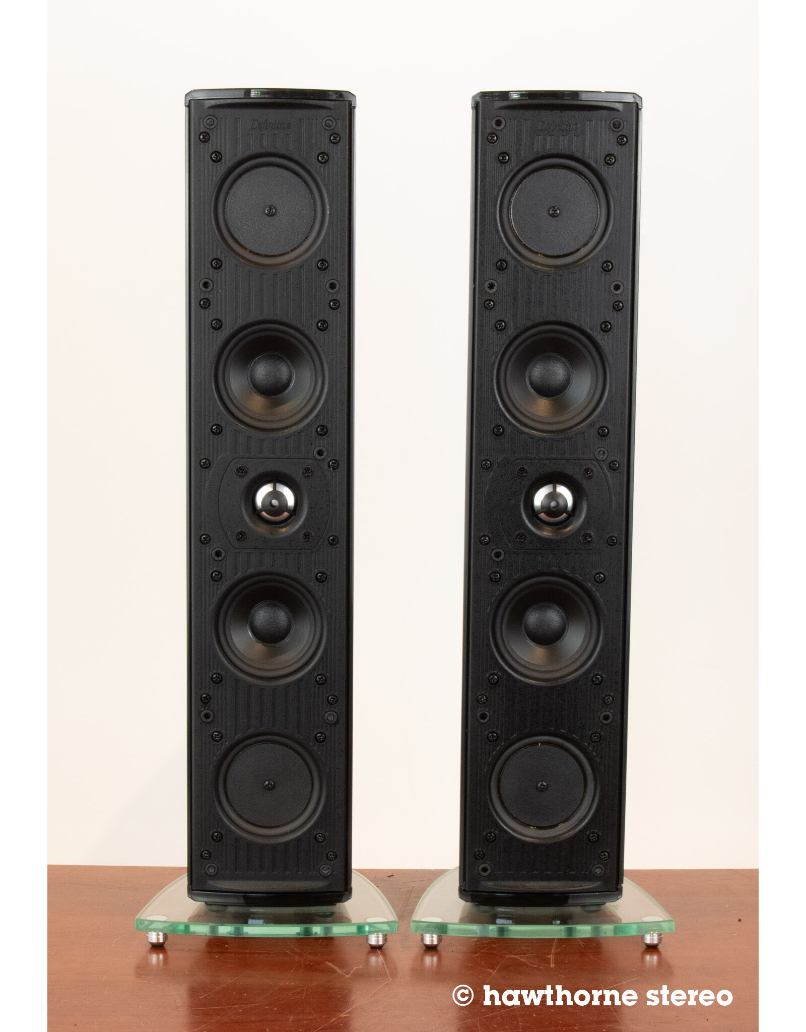Def Tech Def Tech Mythos Six Bookshelf Speakers USED