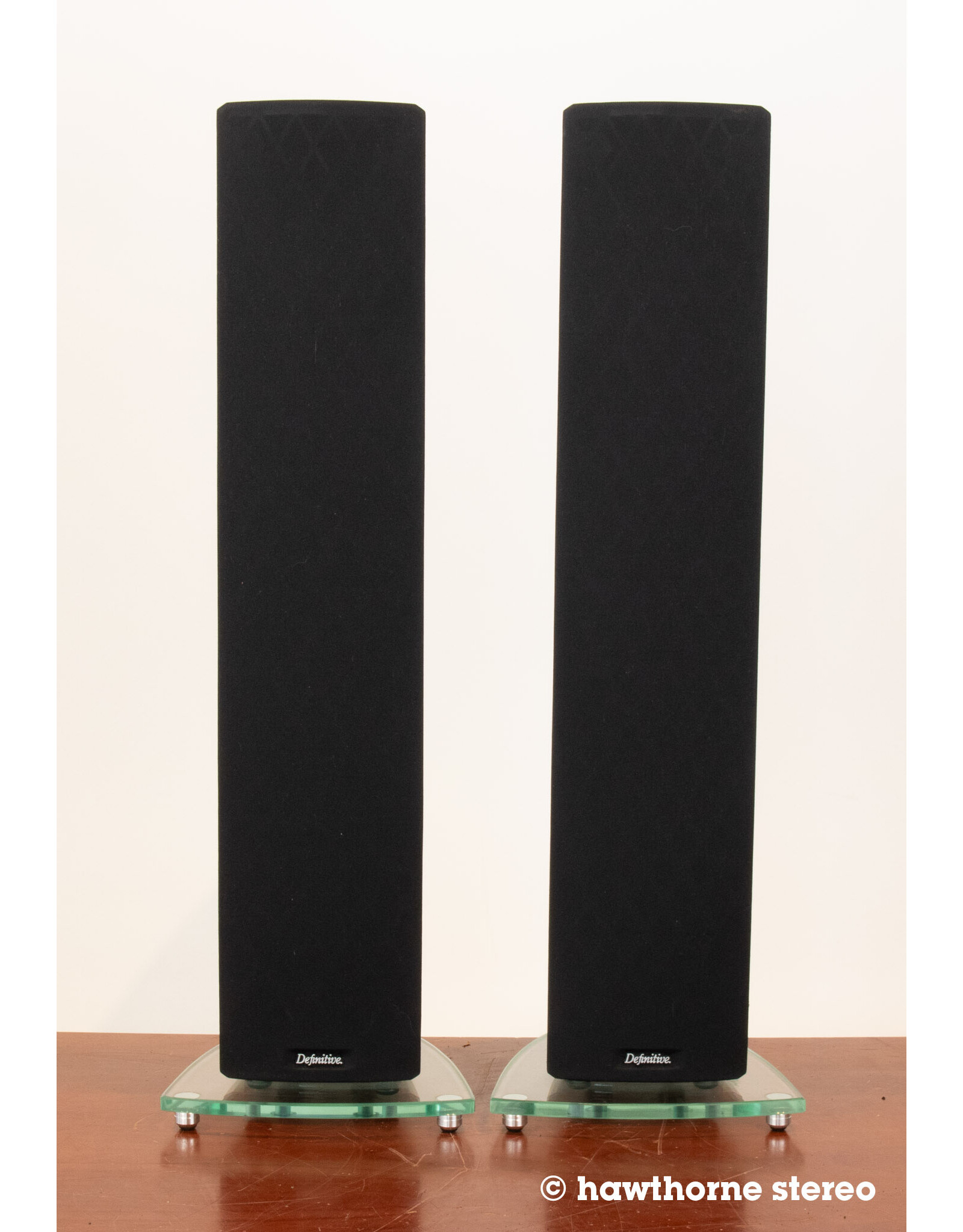 Def Tech Def Tech Mythos Six Bookshelf Speakers USED