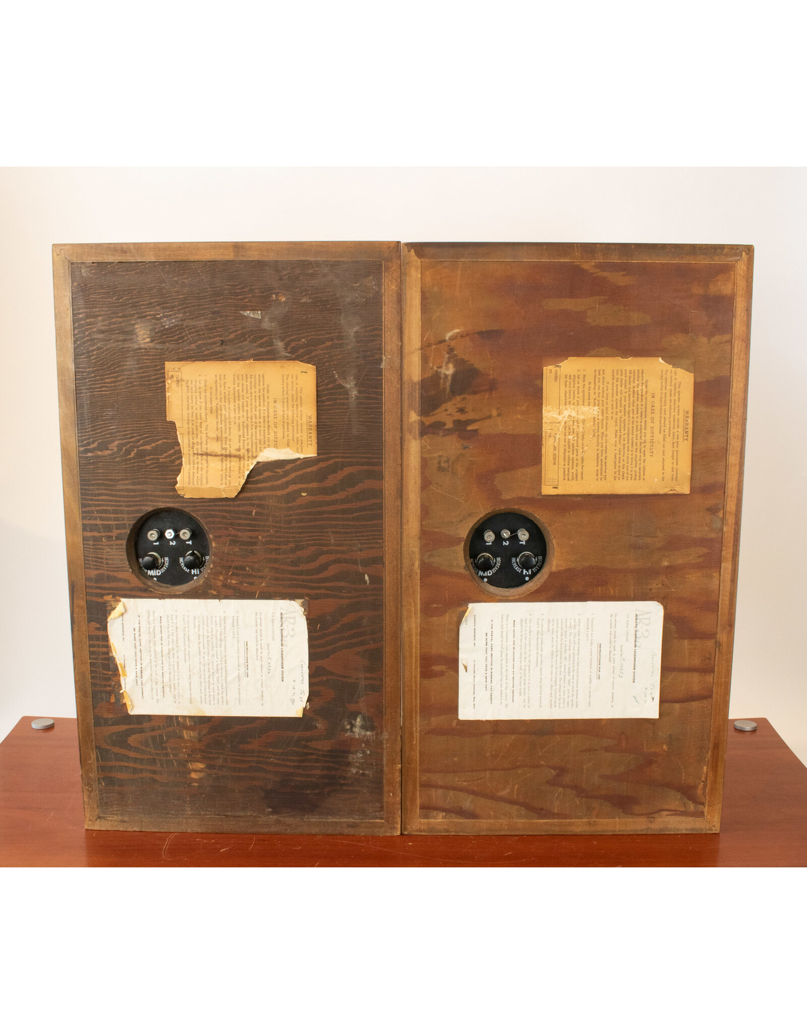 AR AR 3A Bookshelf Speakers USED