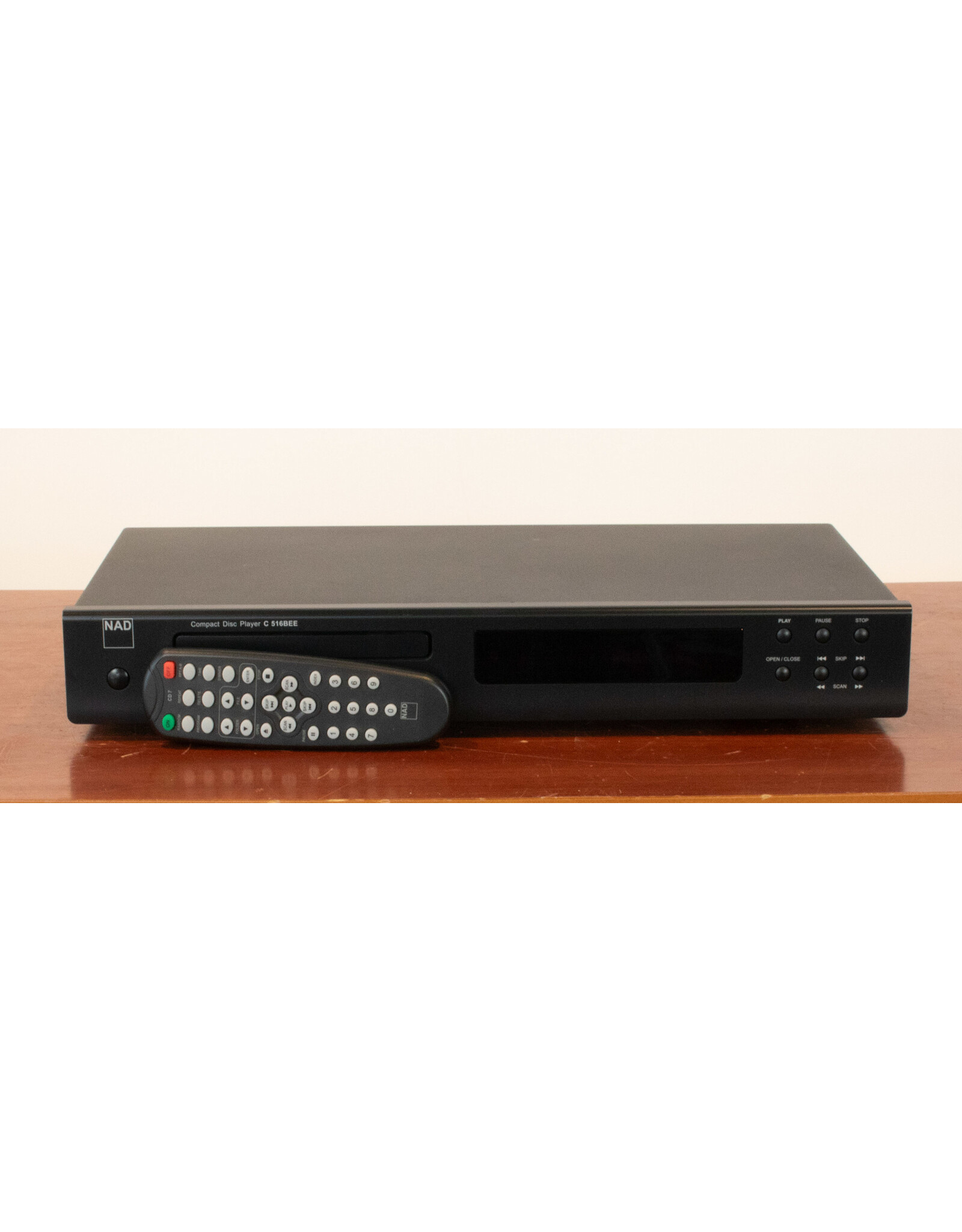 NAD NAD C516BEE CD Player USED