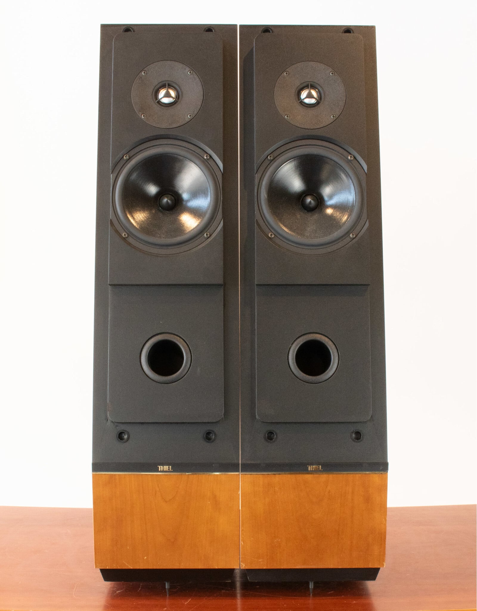Thiel Thiel CS-0.5 Floorstanding Speakers USED
