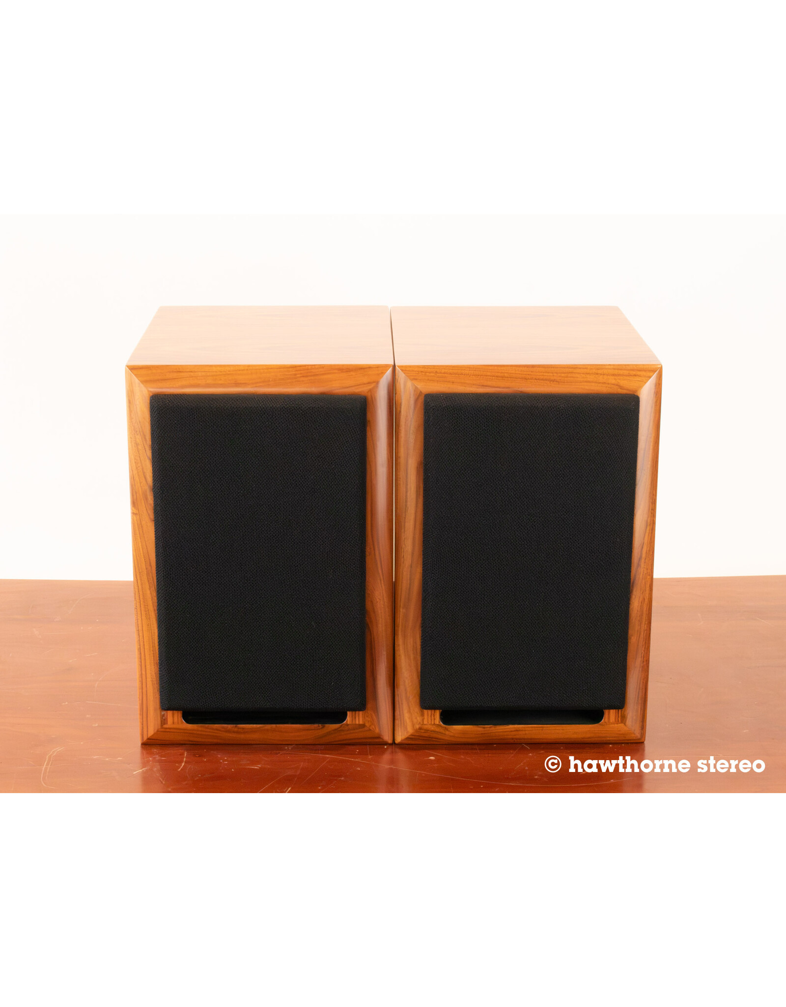 Salk Salk WOW1 Bookshelf Speakers USED