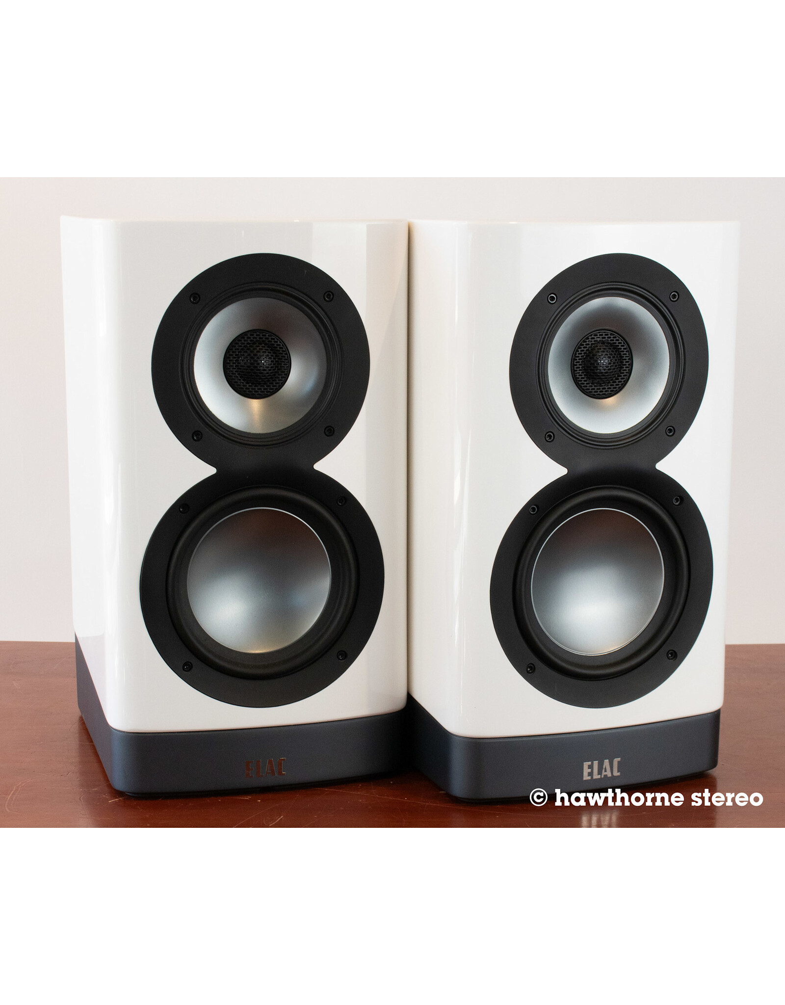 ELAC ELAC Navis B-51 Powered Speakers USED