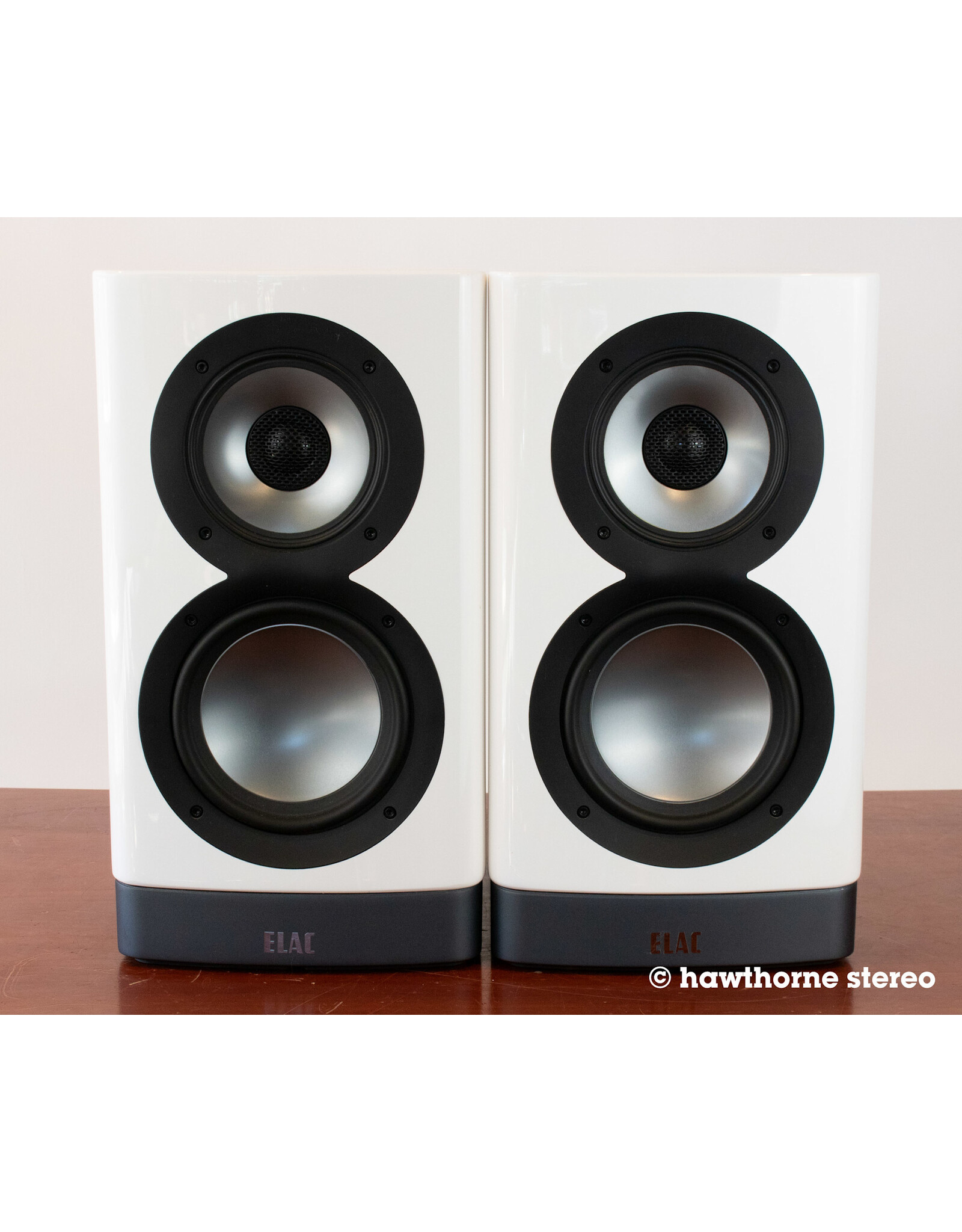 ELAC ELAC Navis B-51 Powered Speakers USED