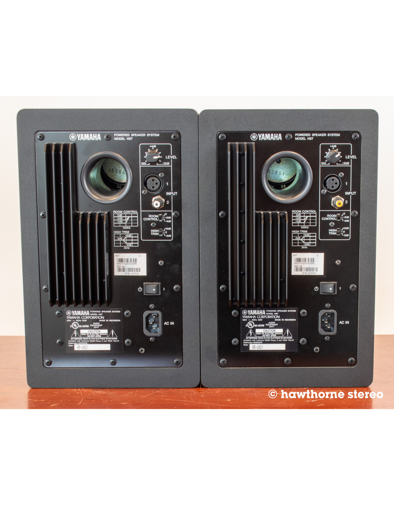 Yamaha Yamaha HS7 Powered Bookshelf Speakers USED