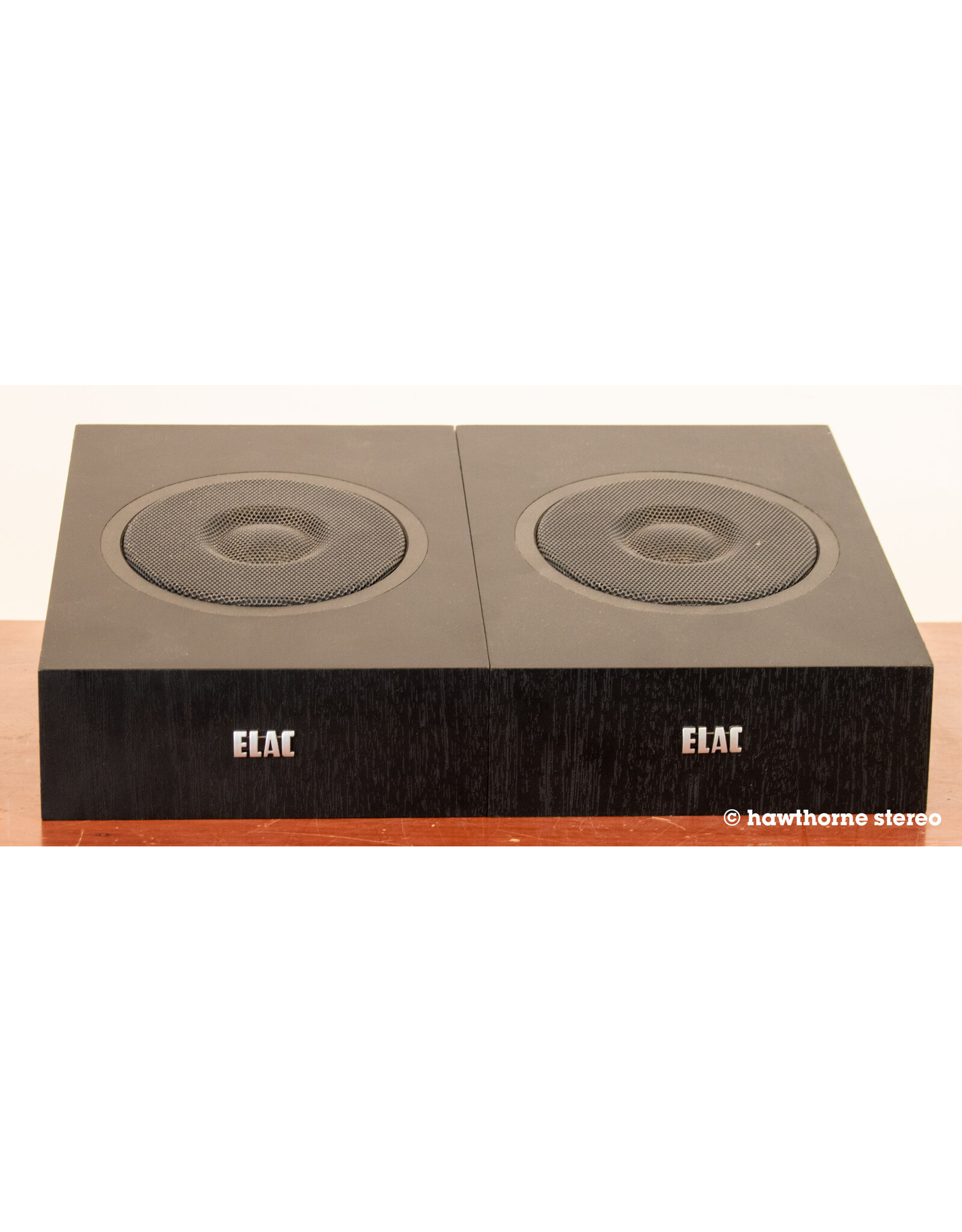 ELAC ELAC DA42-BK Surround Speakers USED