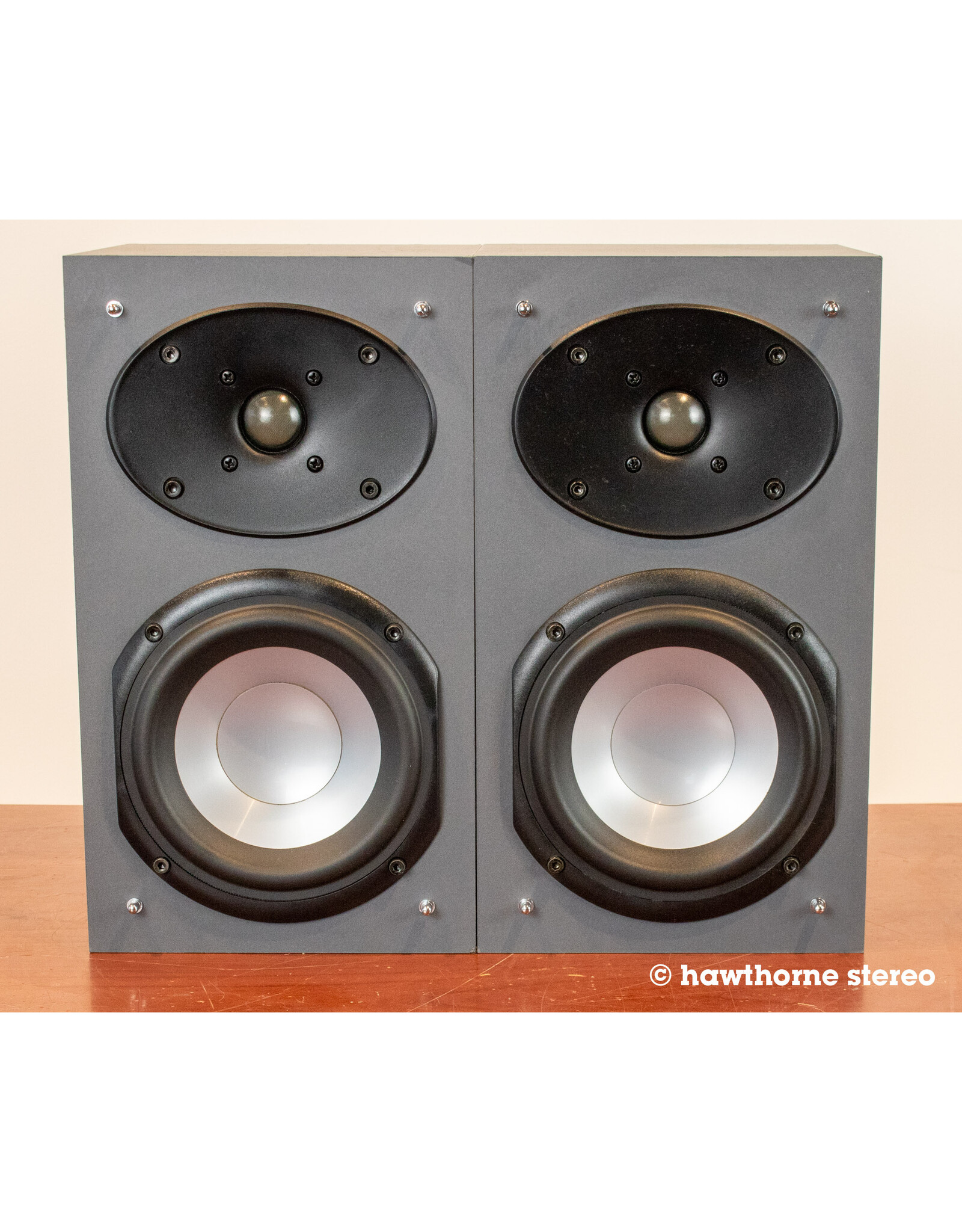 Sonos Sonos SP100 Bookshelf Speakers USED