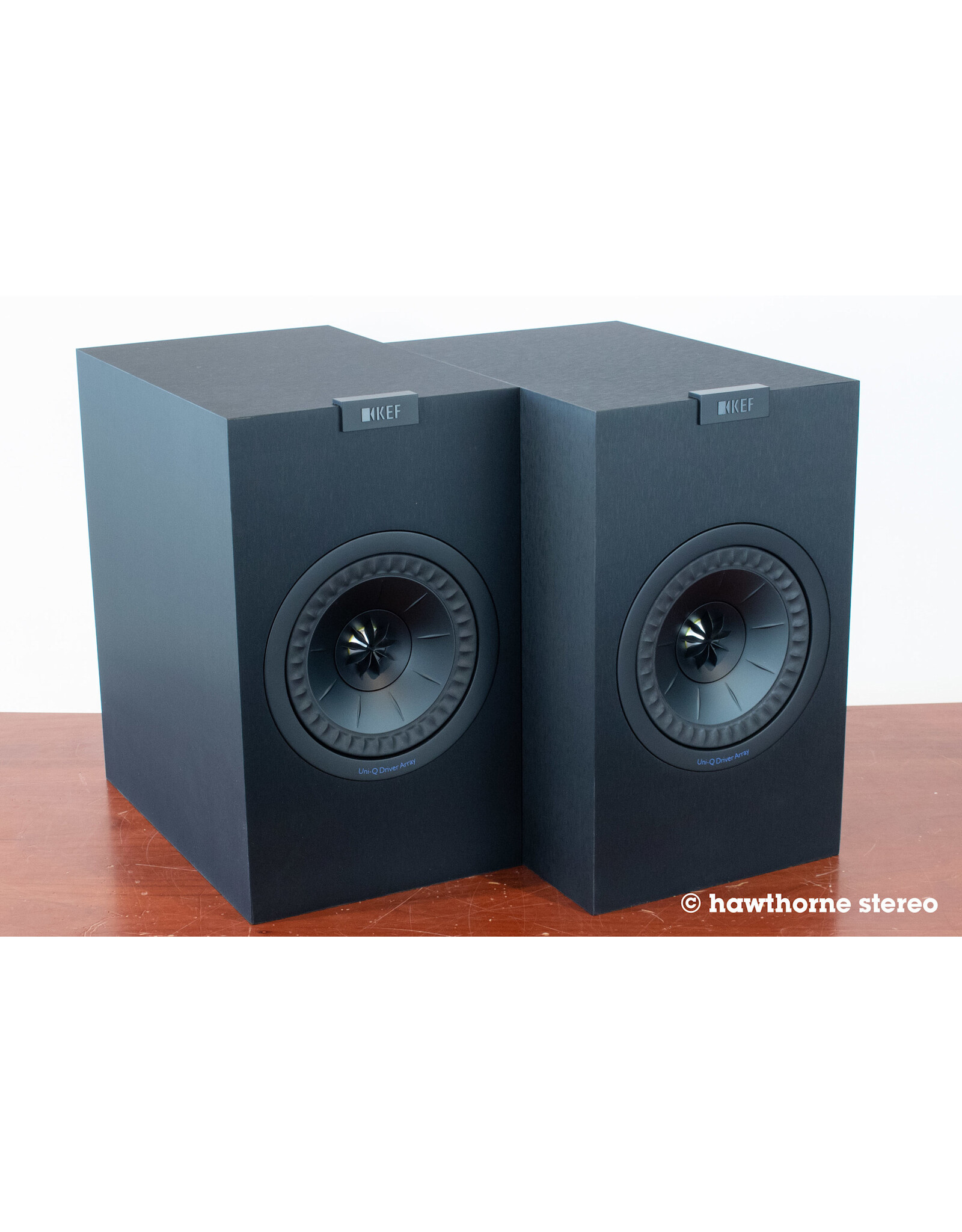 KEF KEF Q150 Black Bookshelf Speakers USED