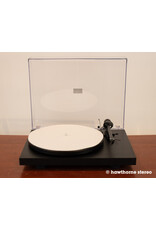 Pro-Ject Pro-Ject Debut III (Ortofon OM5E) Turntable USED