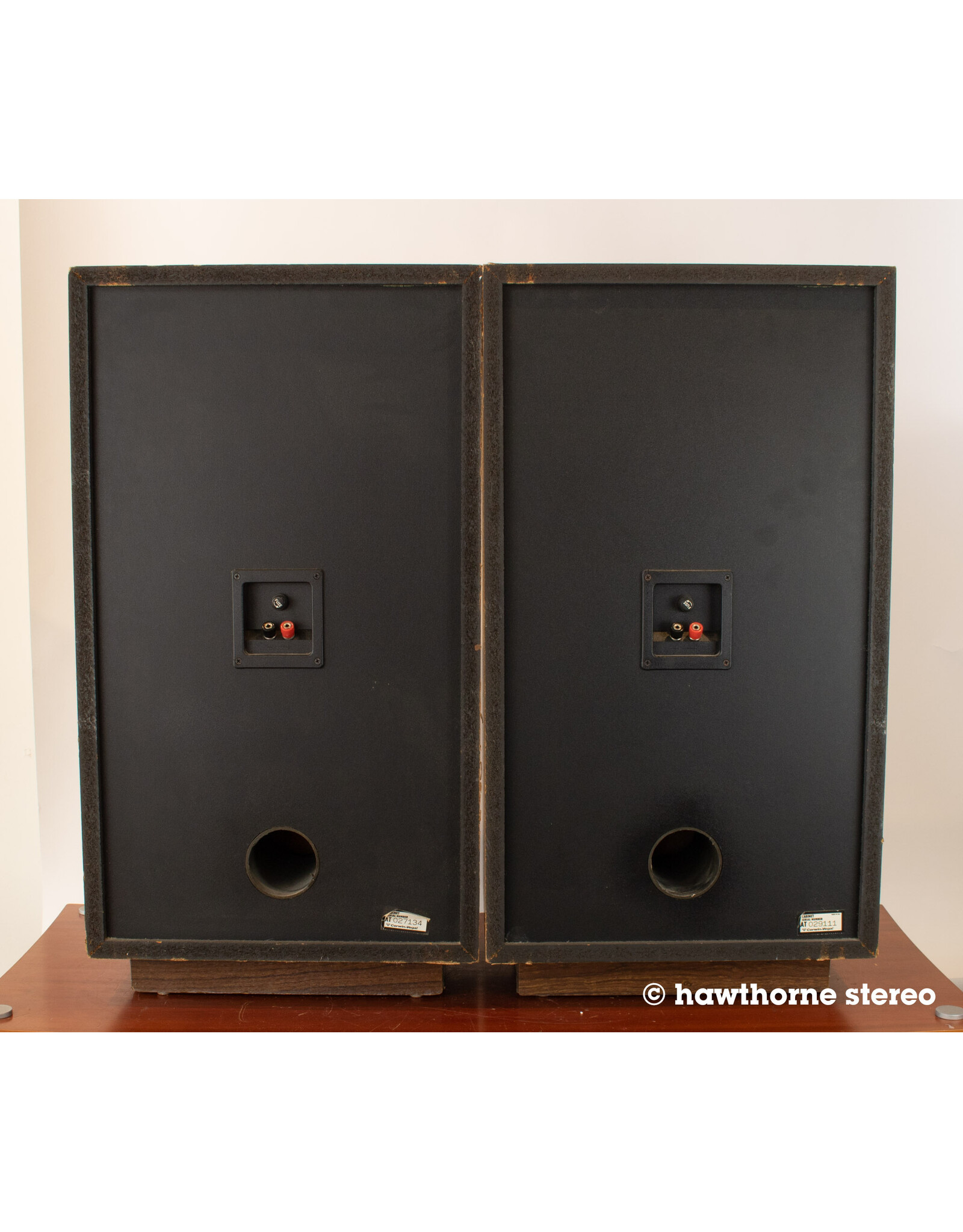 Cerwin-Vega Cerwin-Vega AT-12 Bookshelf Speakers USED