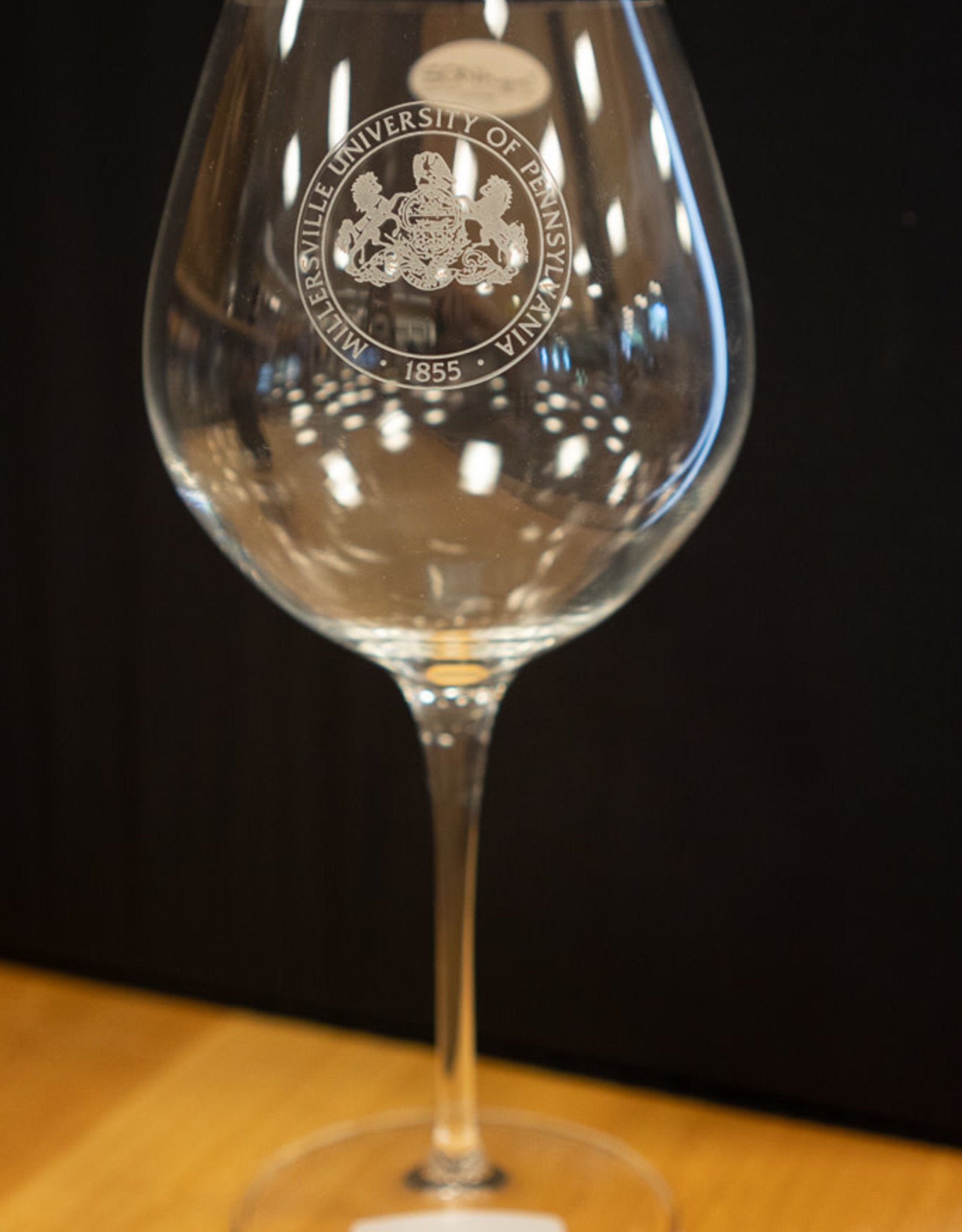 MU Seal Robusto Wine Glass