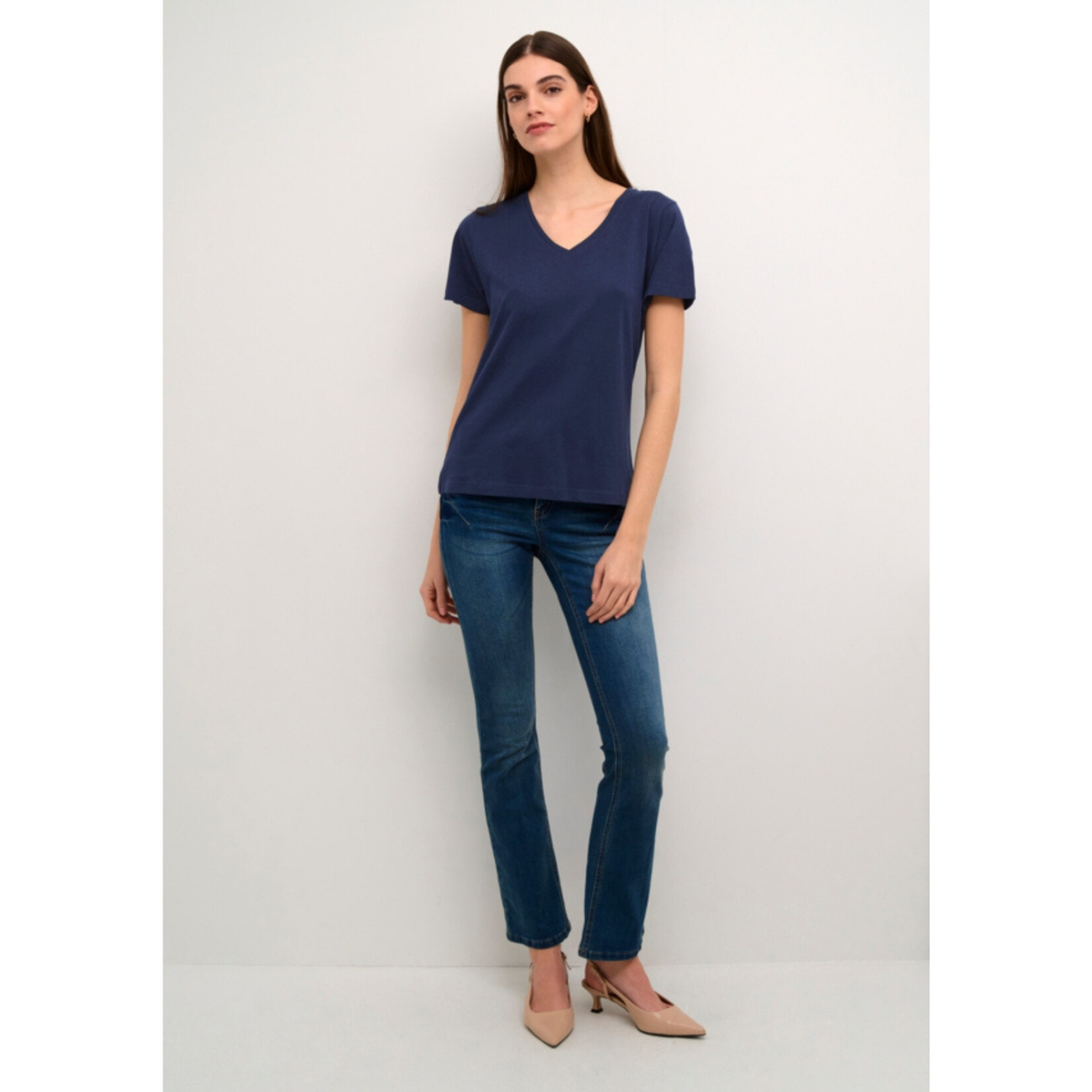 Cream Olivia V-Neck - Navy