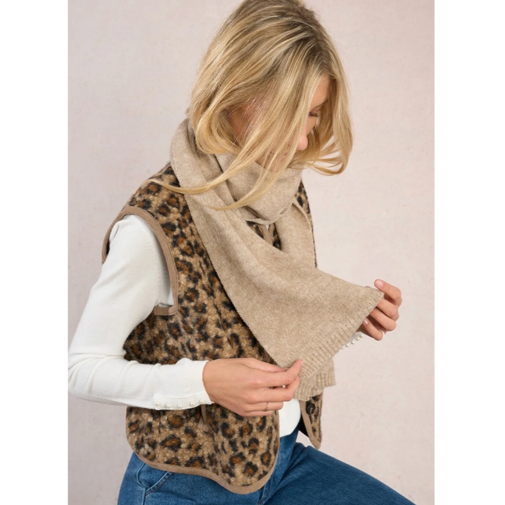 Molly Bracken Sweetie Scarf - Beige