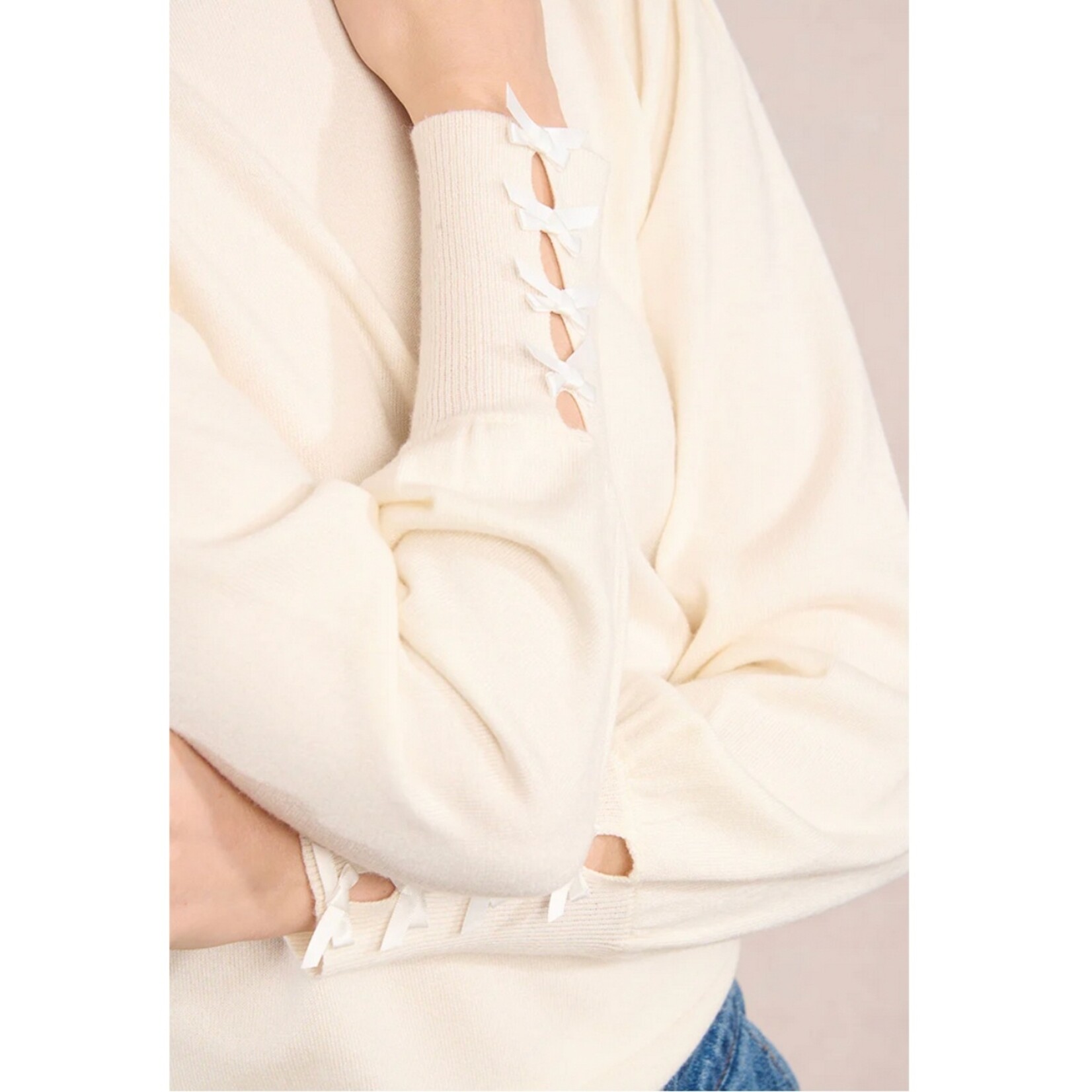 Molly Bracken Sweet Bow Detail Knit