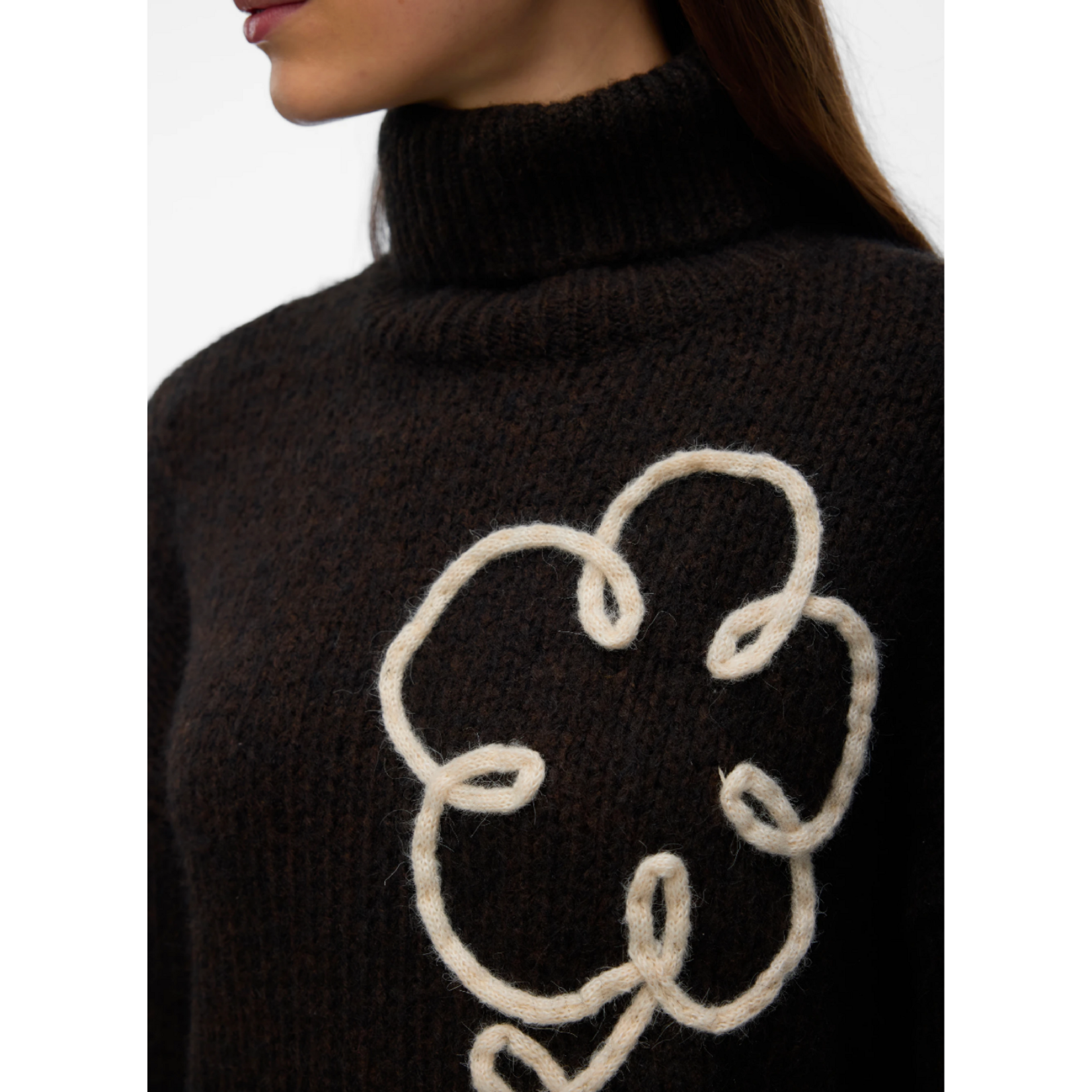 Vero Moda Flora Rollneck Knit - Chocolate