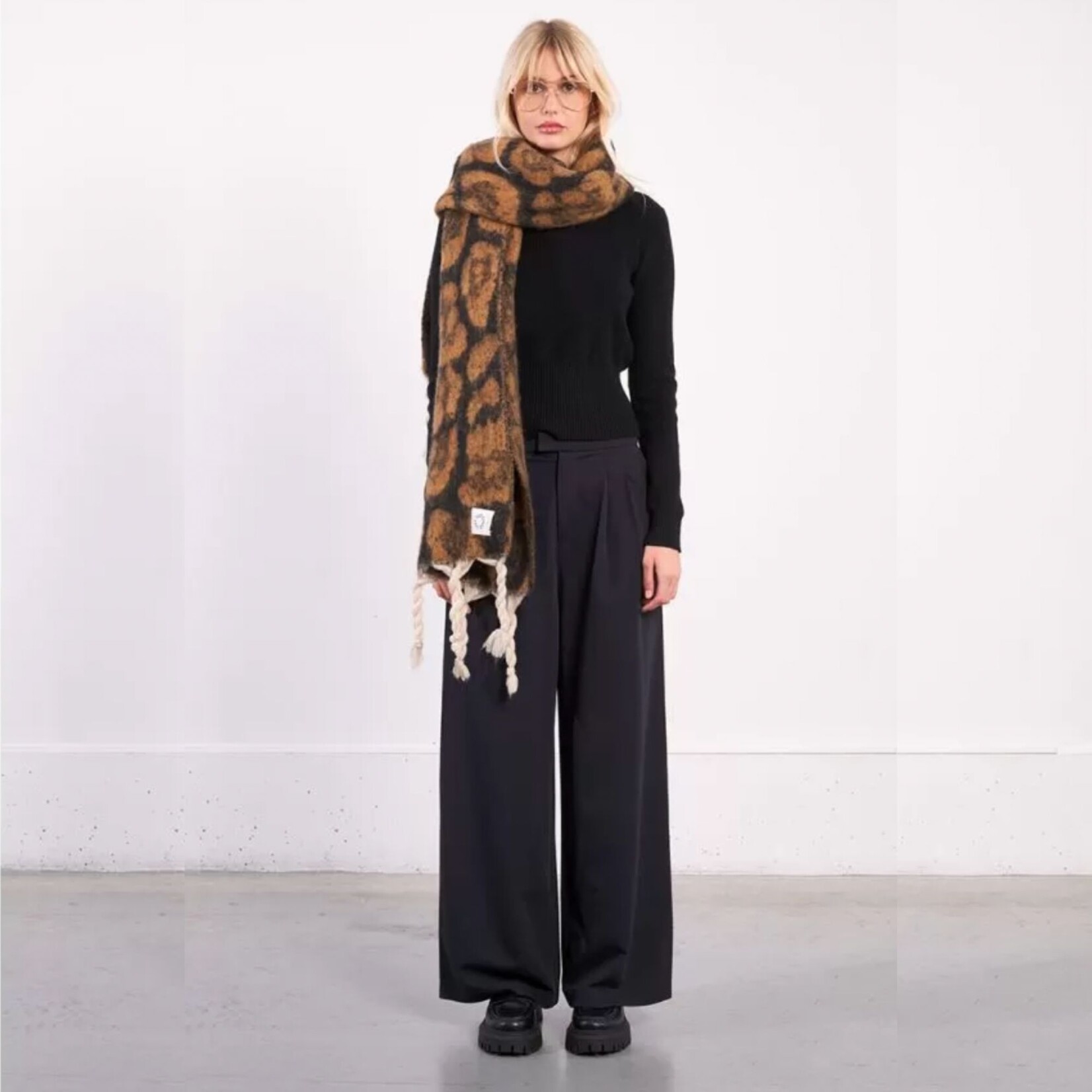 Molly Bracken Cozy Leopard Scarf - Camel