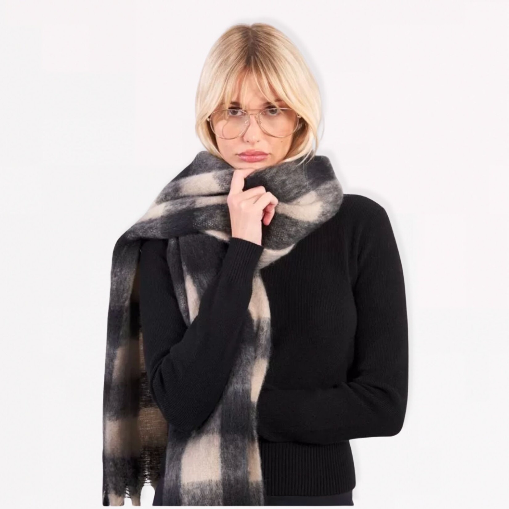 Molly Bracken Cozy Check Scarf - Black White