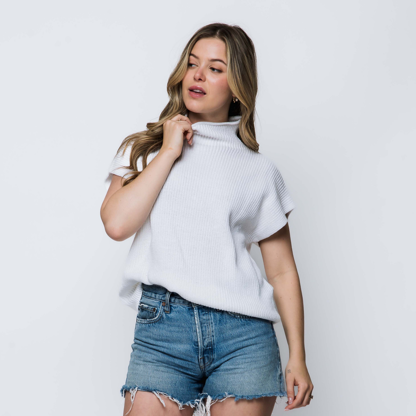 ORB Shawna Funnel Neck - White