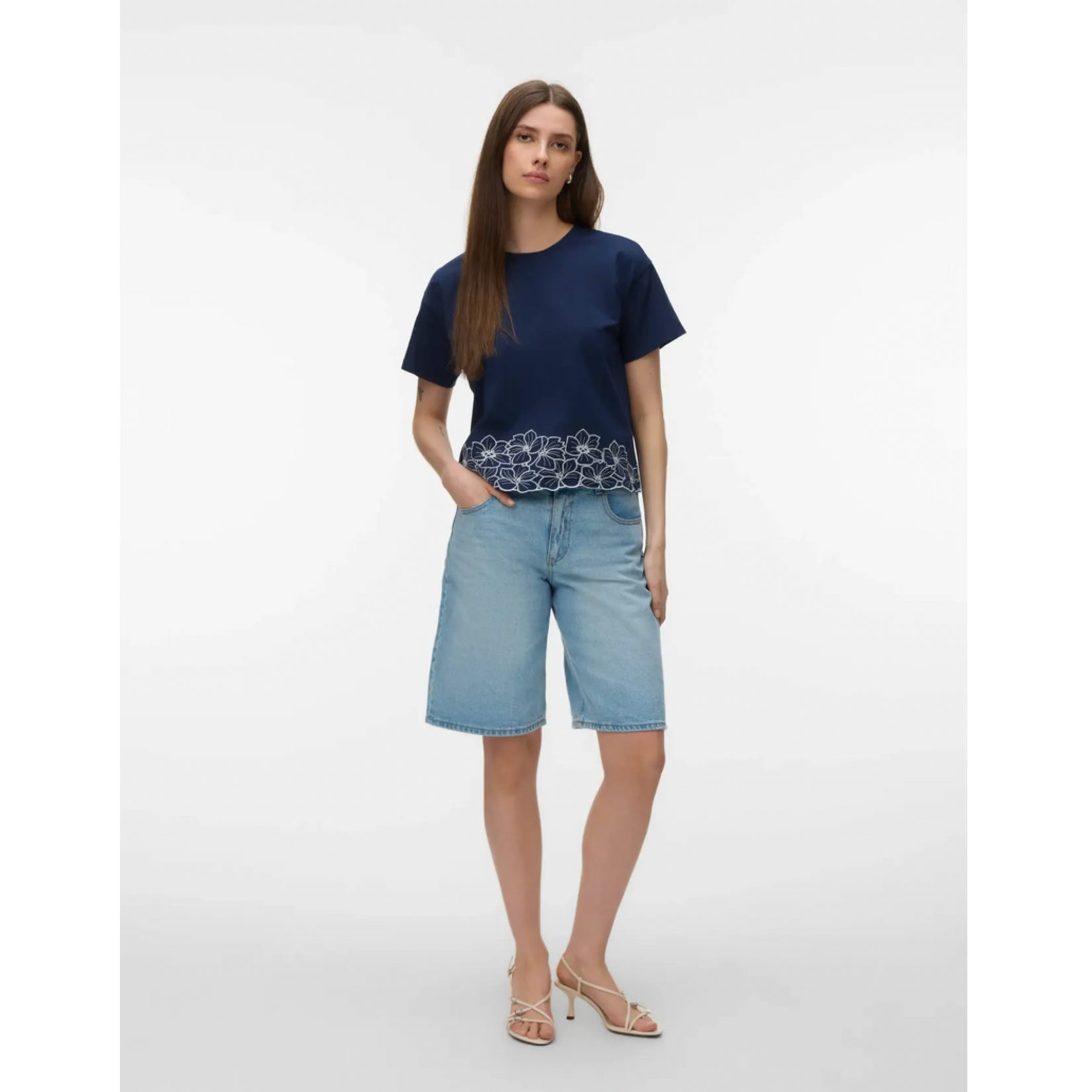 Vero Moda Nyla Floral Emroidered Top