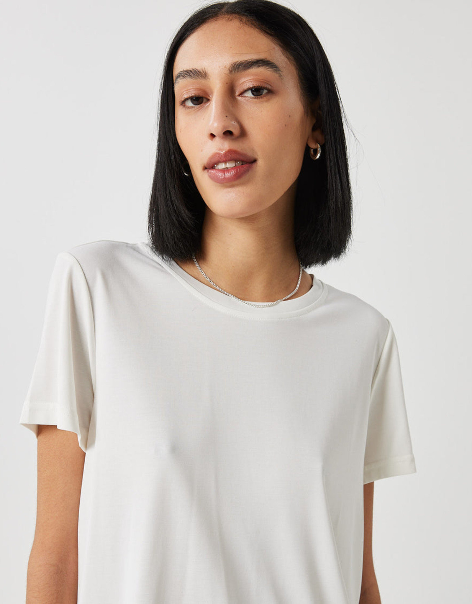 Minimum Clothing Rynah Tee