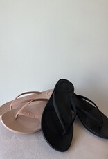 Fitflop IQusion Ergonomic Flip Flops