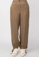 Dex Carry Satin Pant