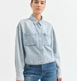 Daze The Editor Cropped Button Up