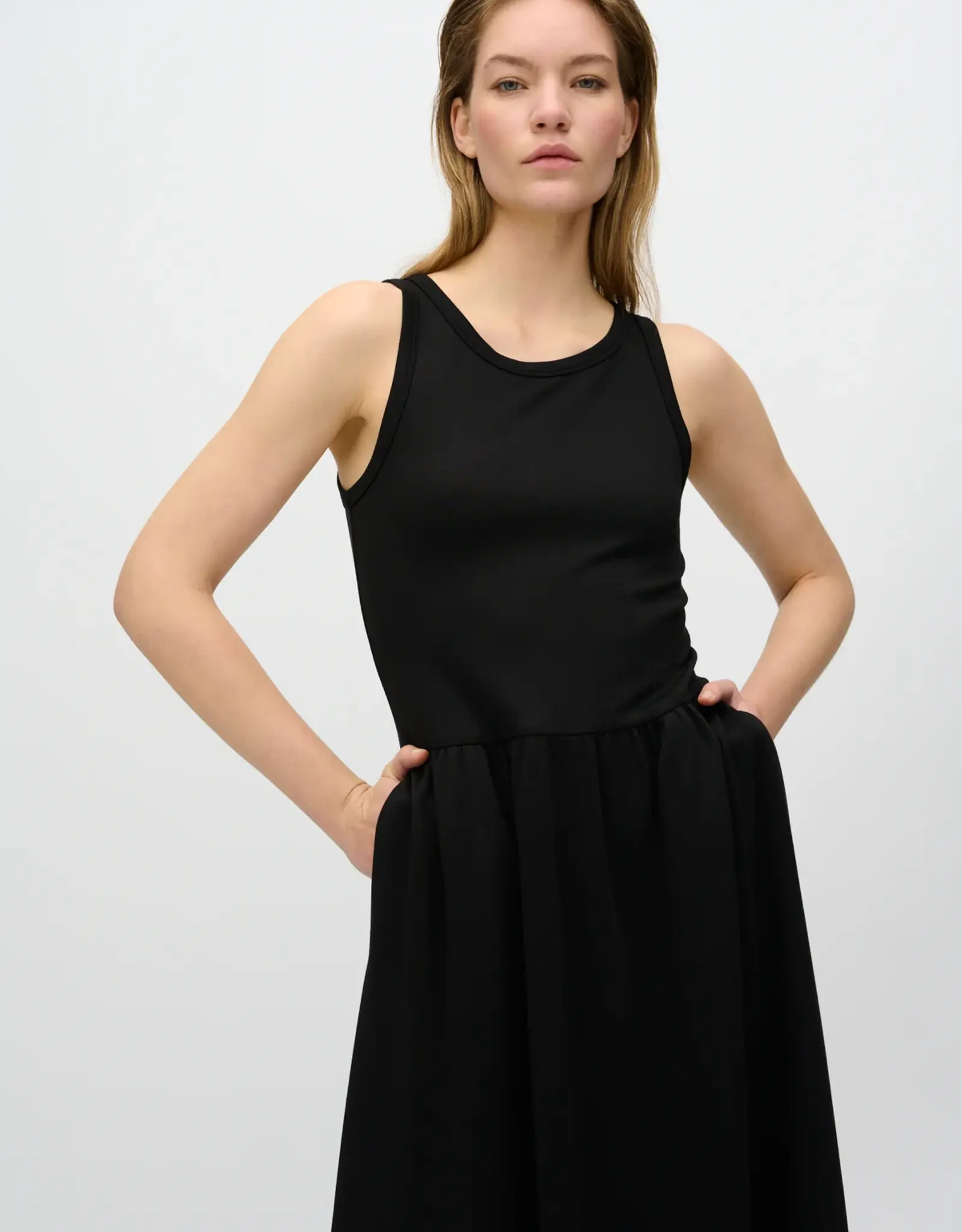 Minimum Clothing Aya Midi Dress