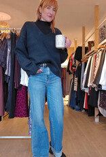 Daze Far Out Hi Wide