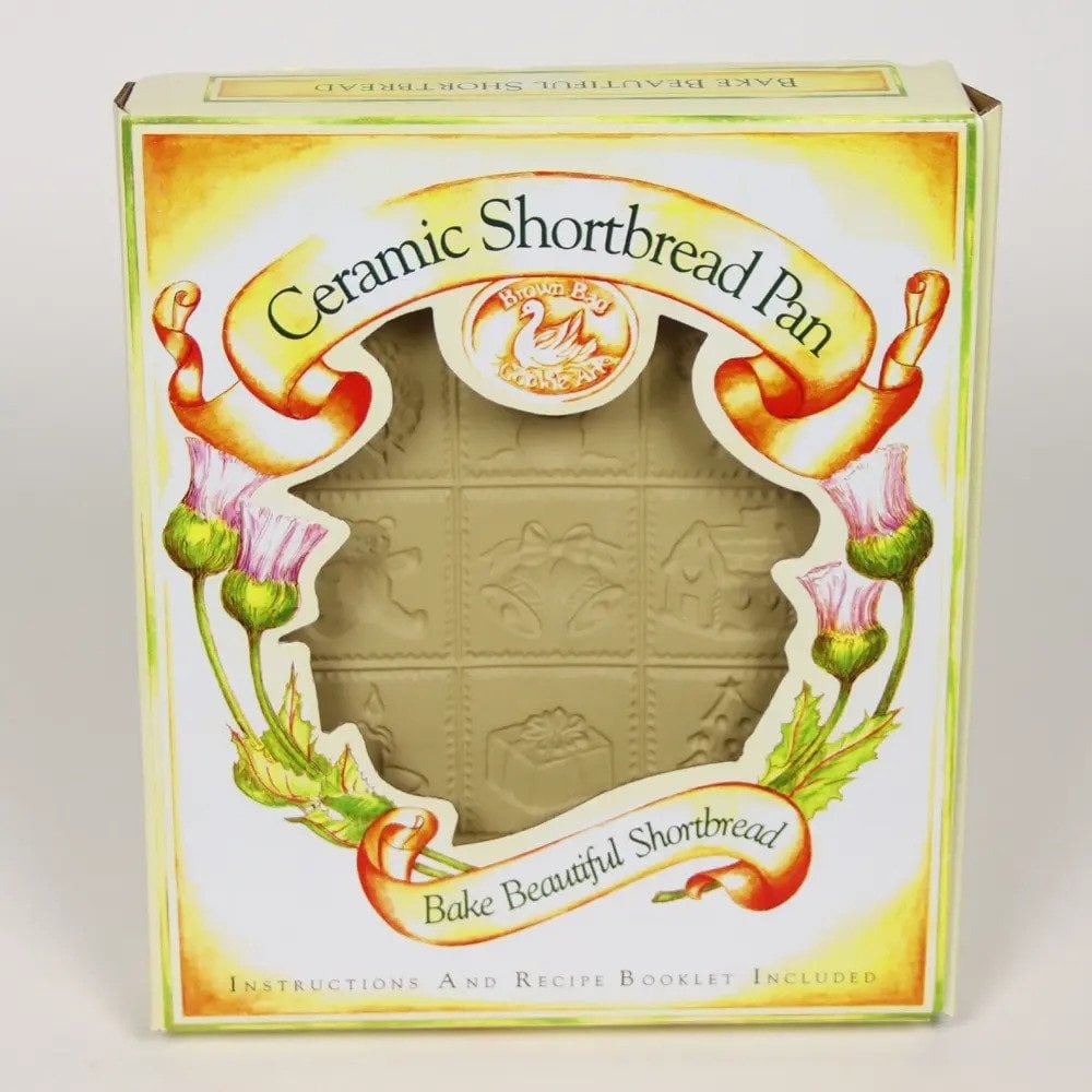 Time to learn how to bake shortbread! This clay shortbread mold is too  pretty to pass up 😍 : r/ThriftStoreHauls