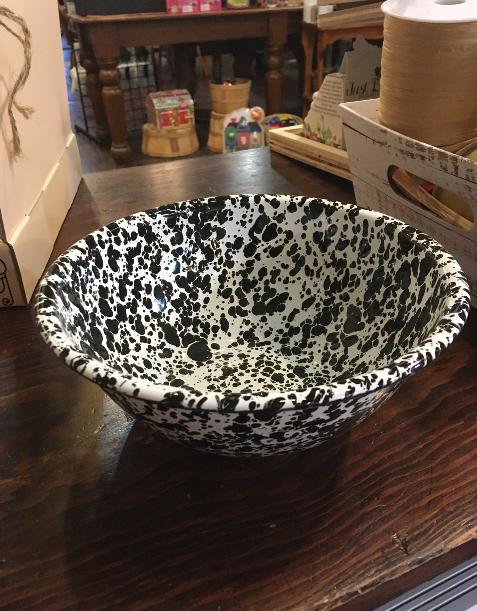 Kitchen Crow Canyon - Black Marble Small Serving Bowl