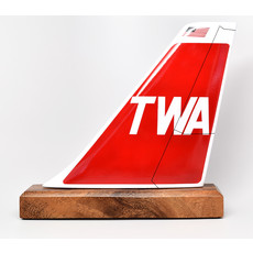 WHAGTAIL- TWA Box Logo Tail