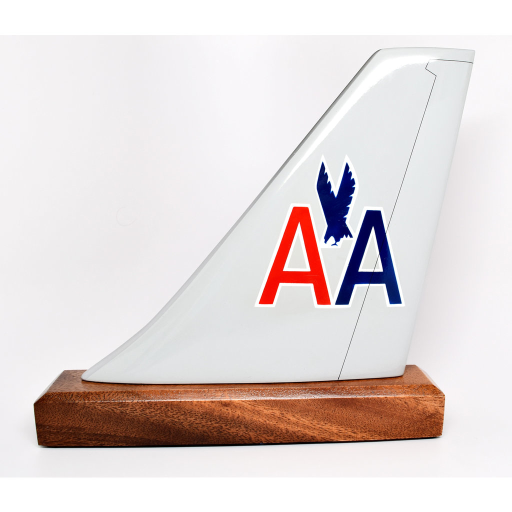 WHAGTAIL- American Classic Logo Tail