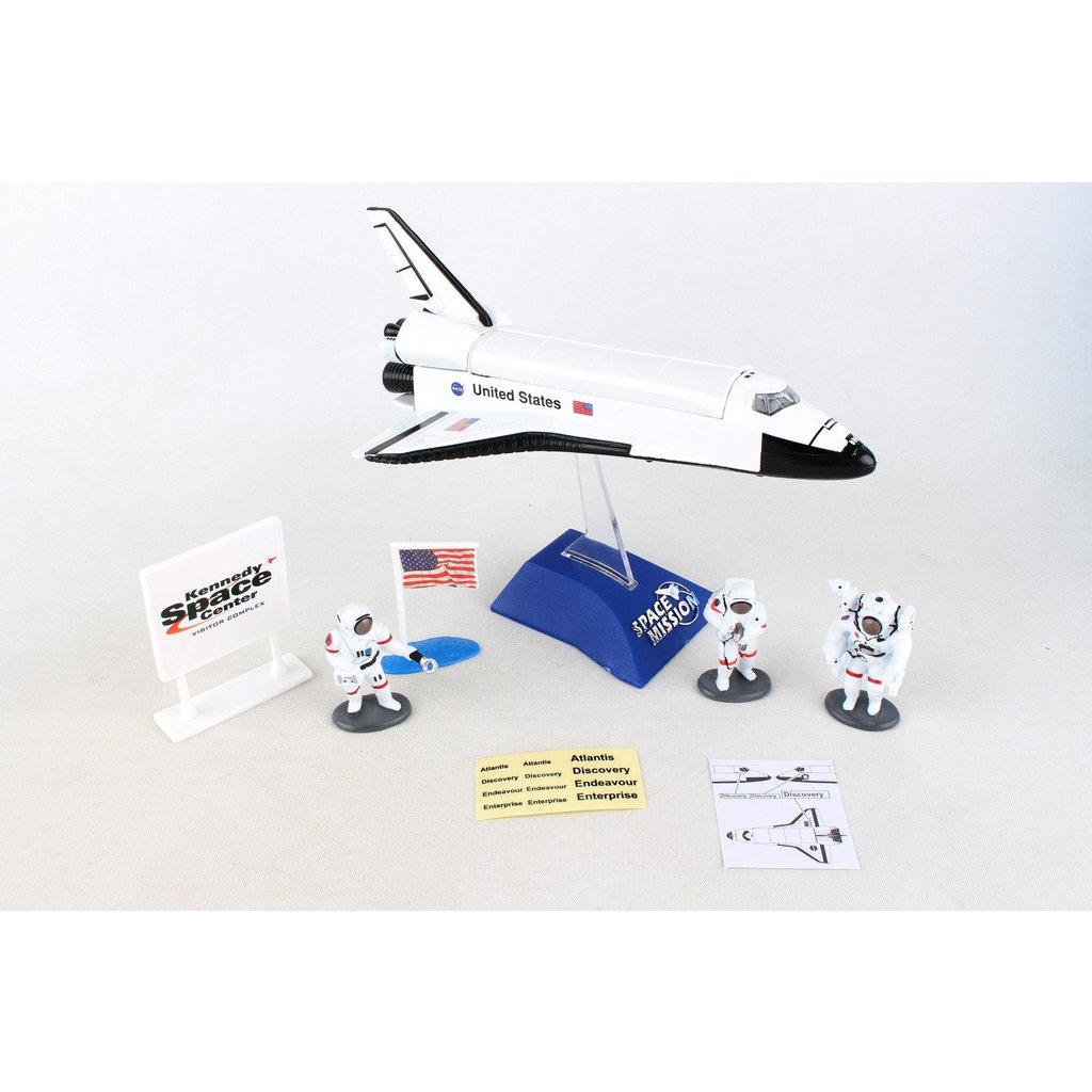 Space Adventure NASA Shuttle Orbiter with 3 Astronauts