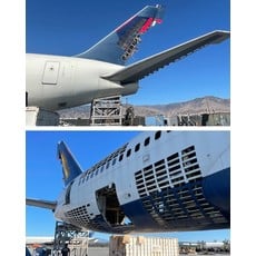 Plane Tag Boeing Delta 767-300 Series - Blue