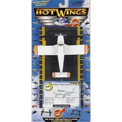 Hot Wings Piper Cherokee