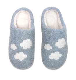 WH1LR- Cloud Slippers