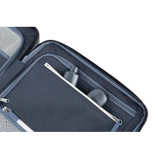 WH1TP- Luggage: Carry-On Expandable Spinner Shadow Black