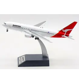 1MTS Quantas VH-EAN 767-200 1/200