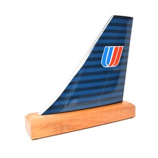 WHAGTAIL- United 1990's Stripes Logo Tail