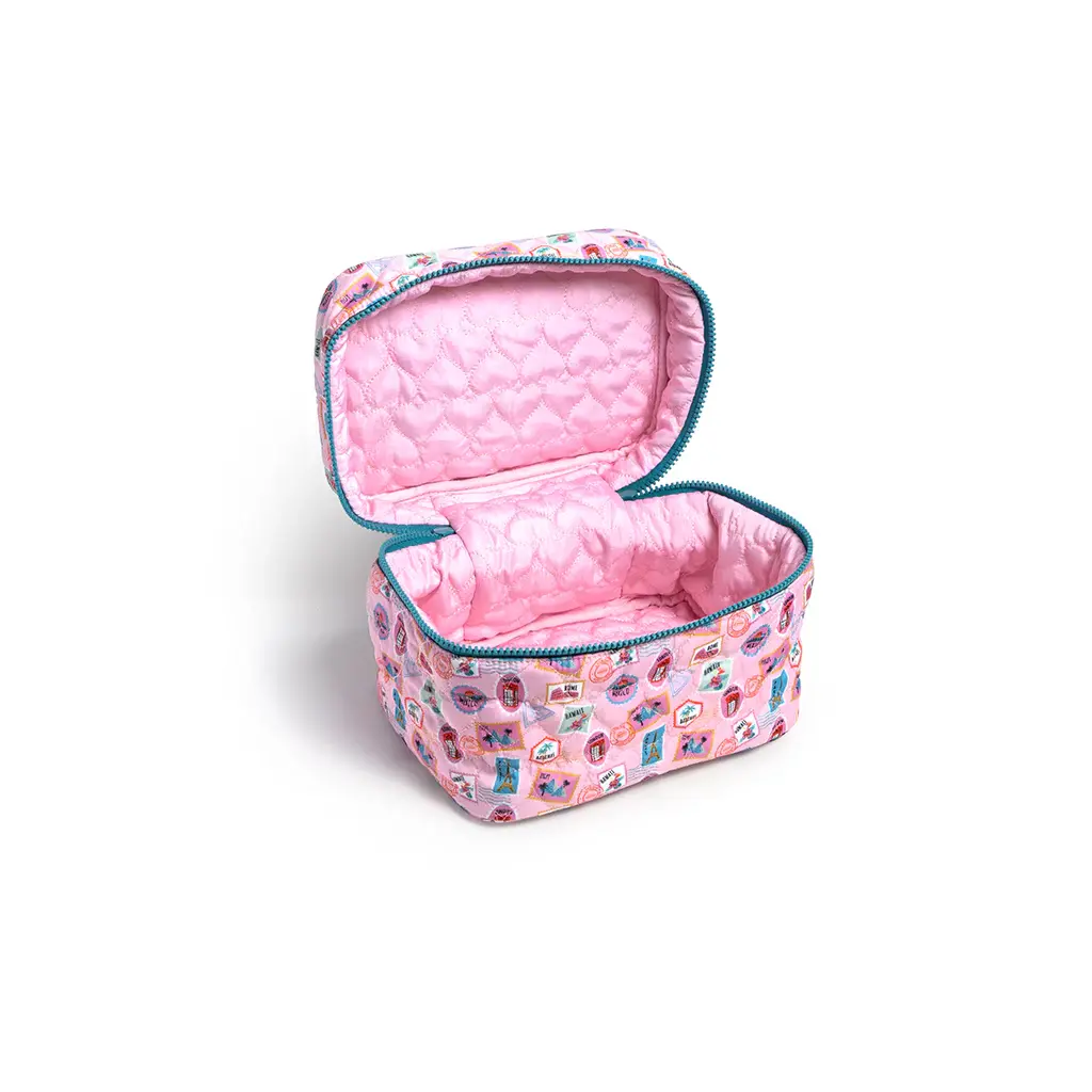WHLR- Passport Cosmetic Travel Case
