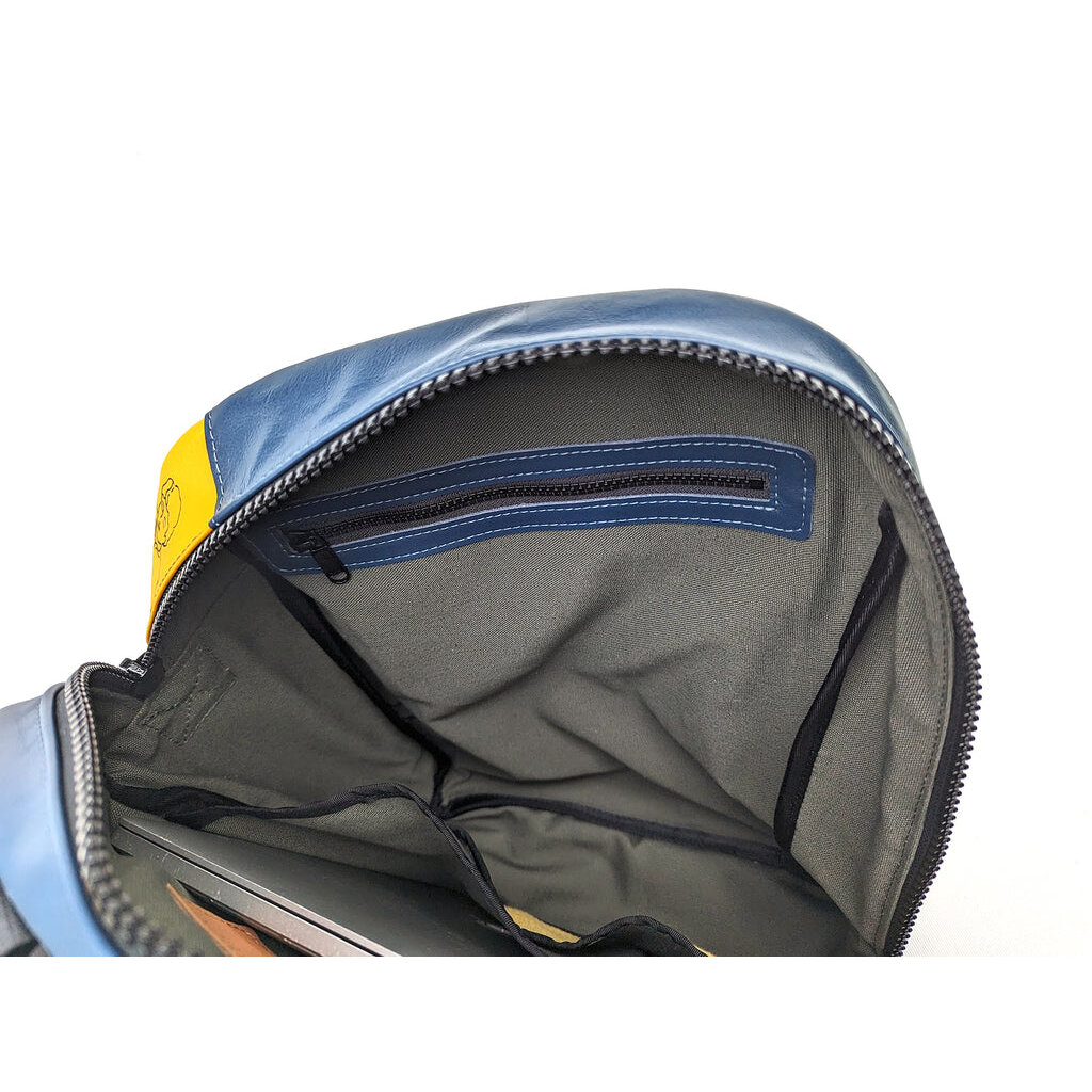 WH1MACL- Life Jacket Satellite  Backpack recyld